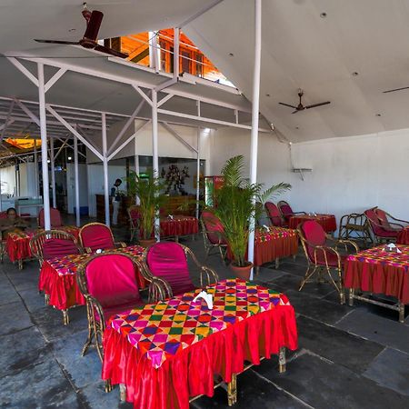 Om Sai Beach Resort Agonda Εξωτερικό φωτογραφία